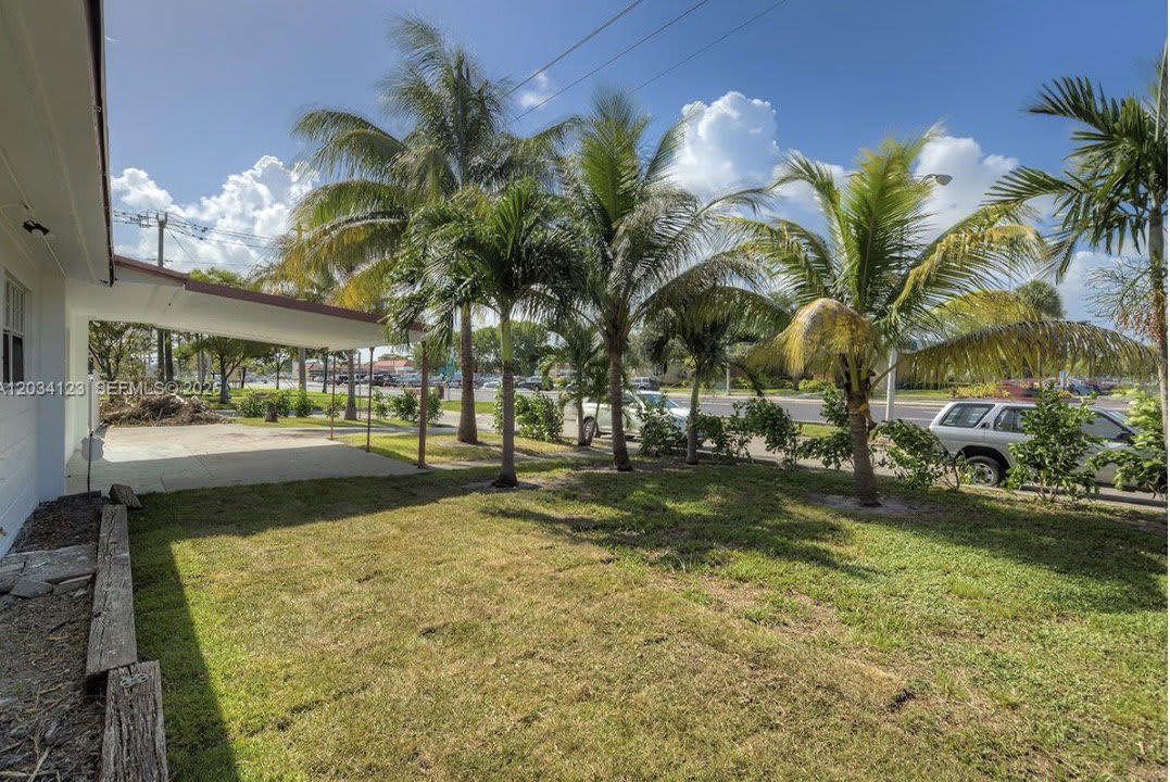 160 Northwest 199th Street – photo 2