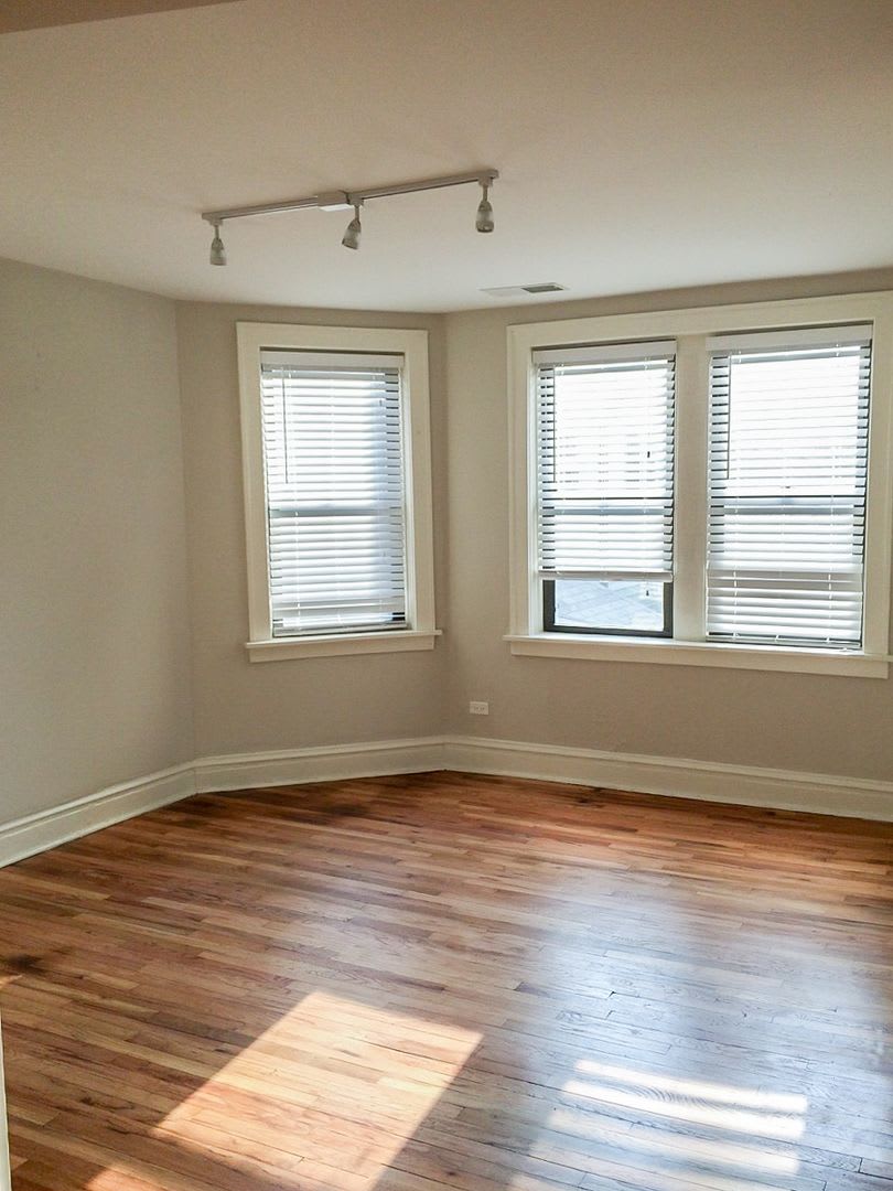 2229 35 W Wilson – photo 4