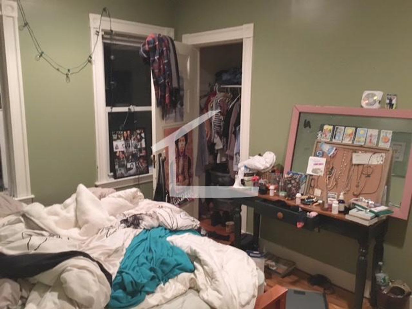 6 bed in Allston – photo 3