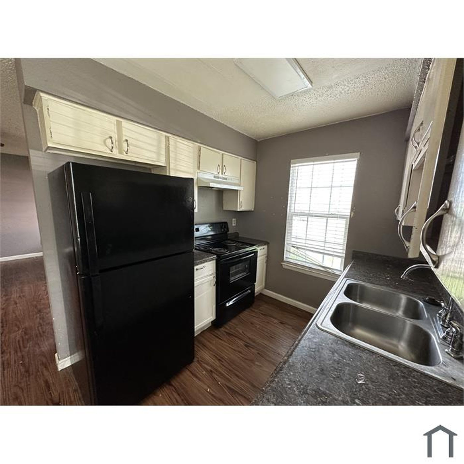 Charming 2-Bedroom Apartment in Central Austin – Vintage Hills Cv – photo 4