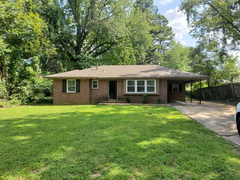 1633 Puryear Rd – photo 1