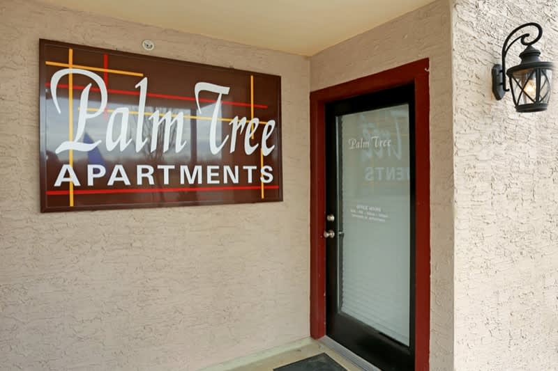 Palm Tree Apartments – photo 5