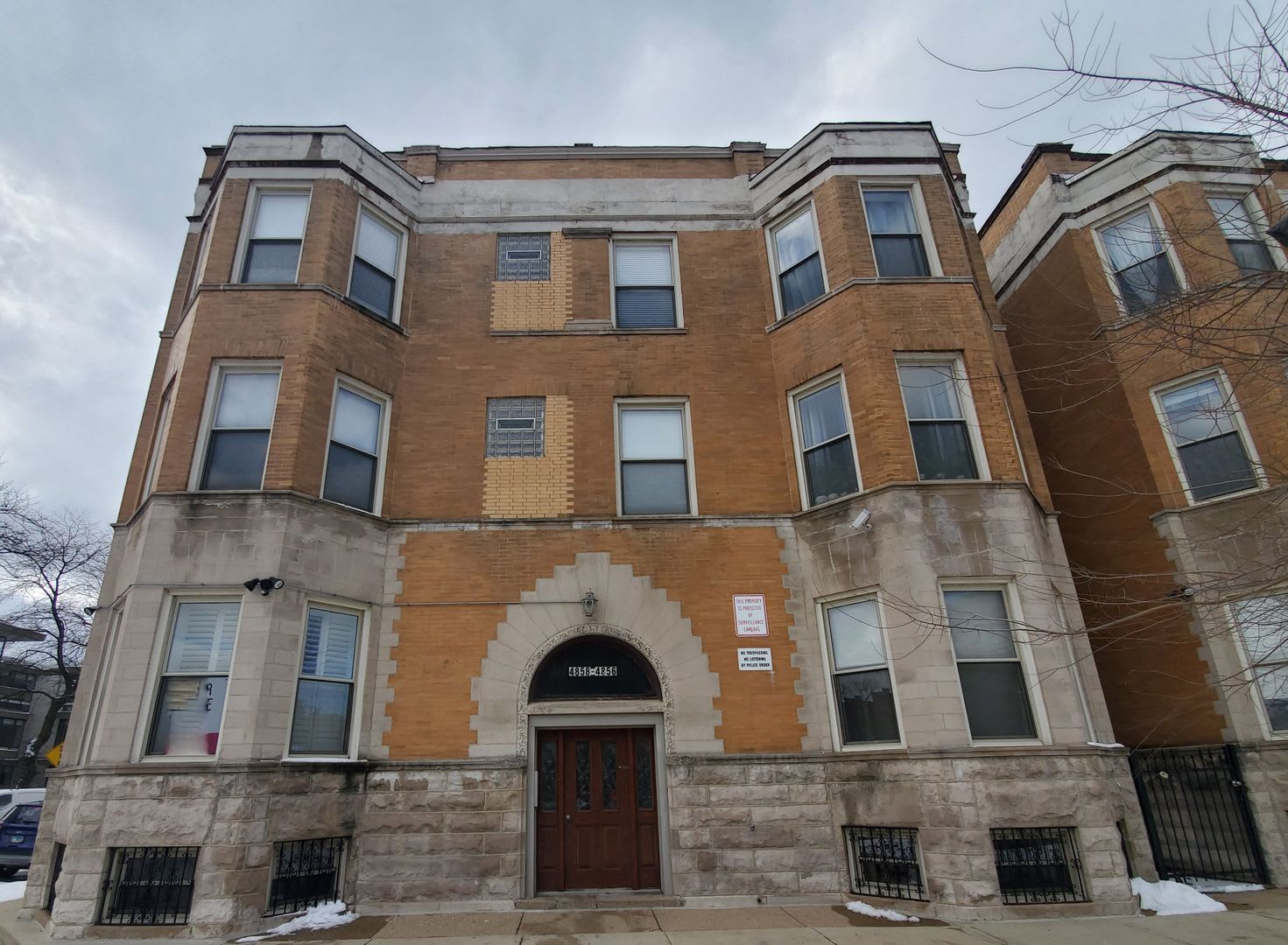 Bronzeville Beauty – photo 3