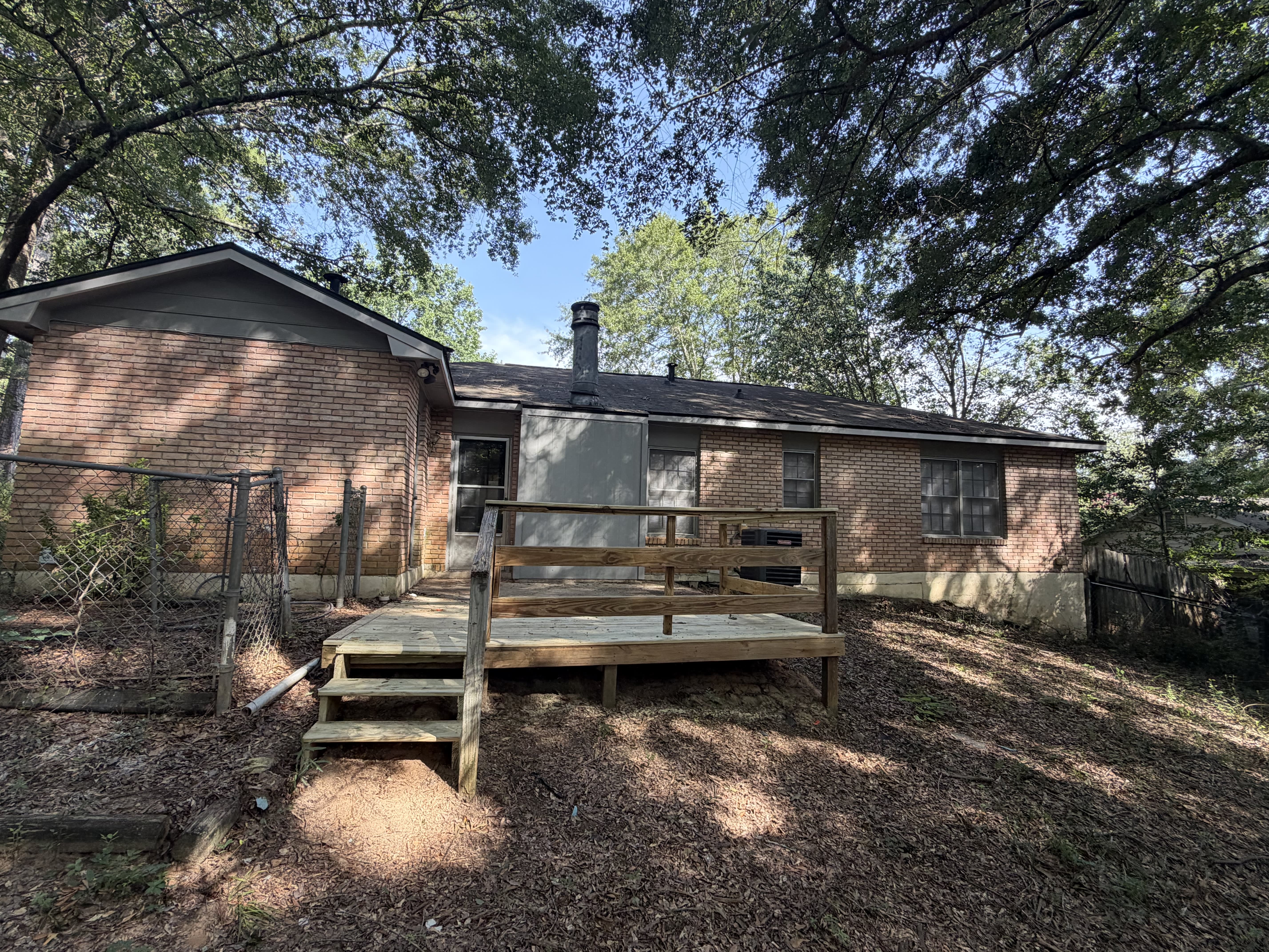 4416 Randall Dr – photo 2