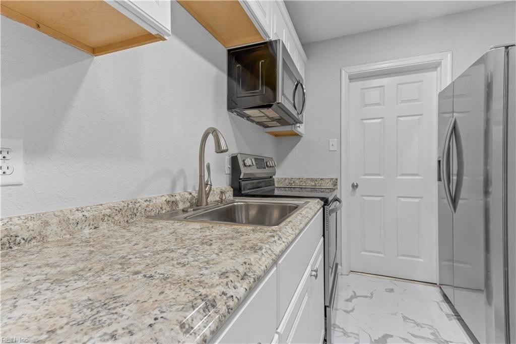 2124 Jeffrey Drive – photo 5