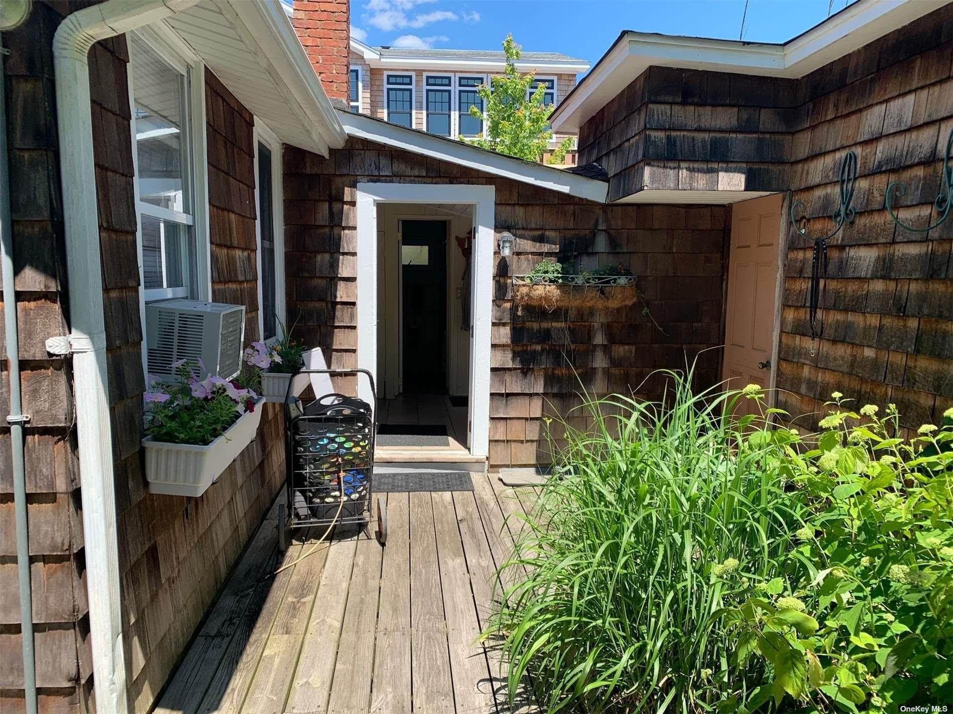 120 Bungalow Walk – photo 2