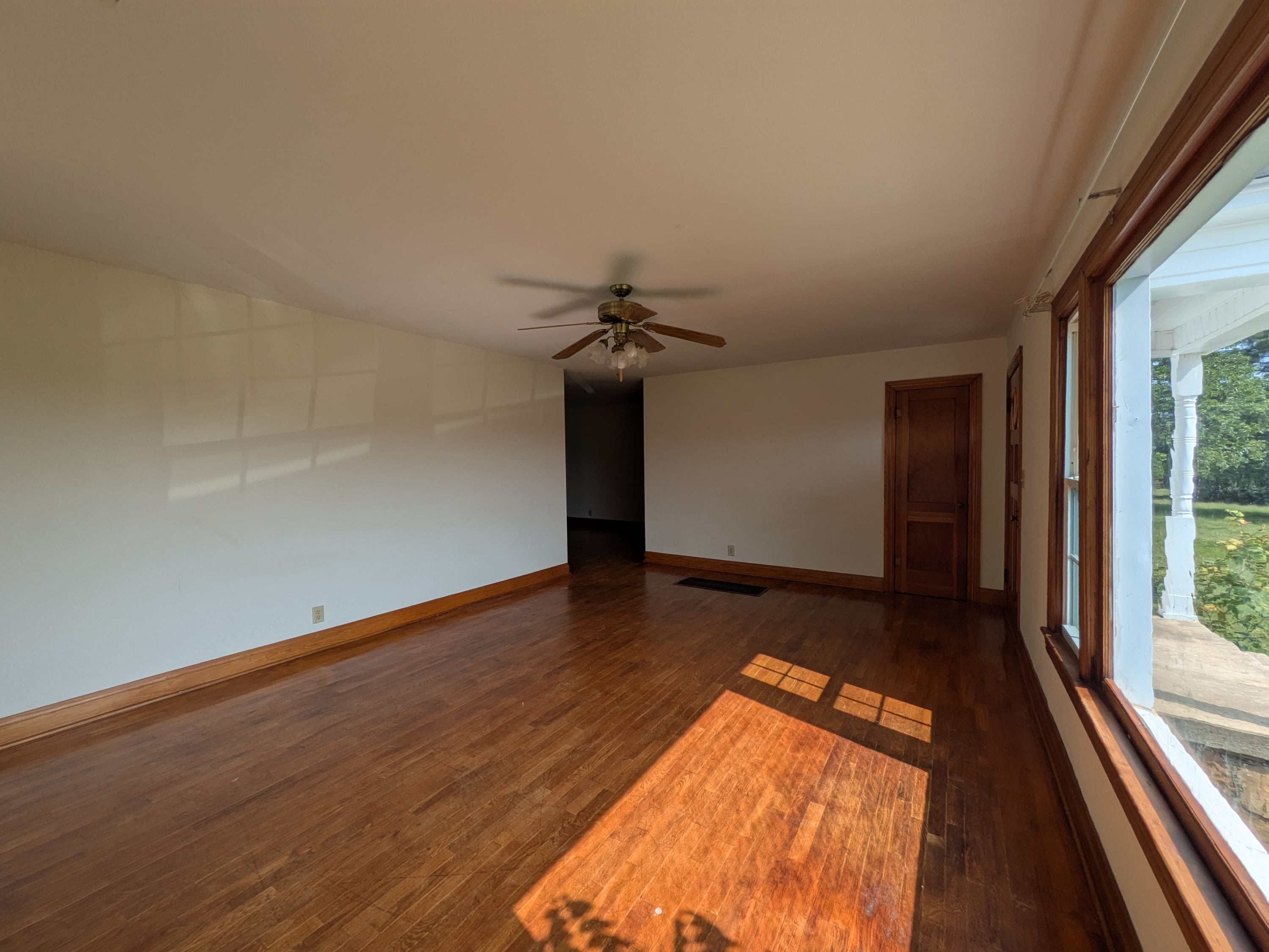 1664 State Highway 818 – photo 4