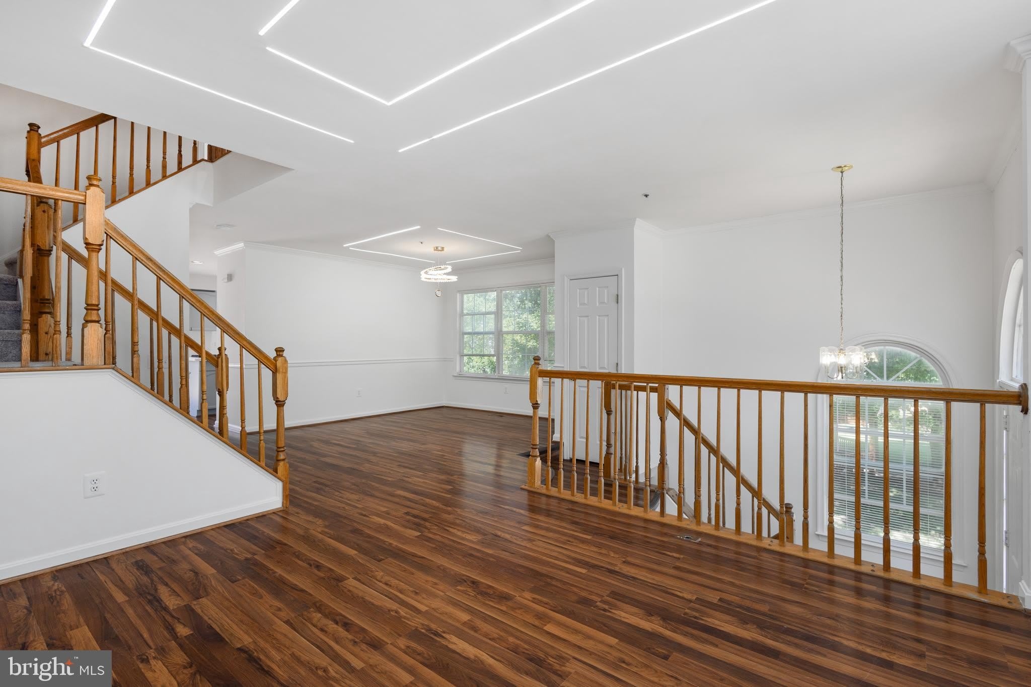 18506 CARRIAGE WALK Circle – photo 4