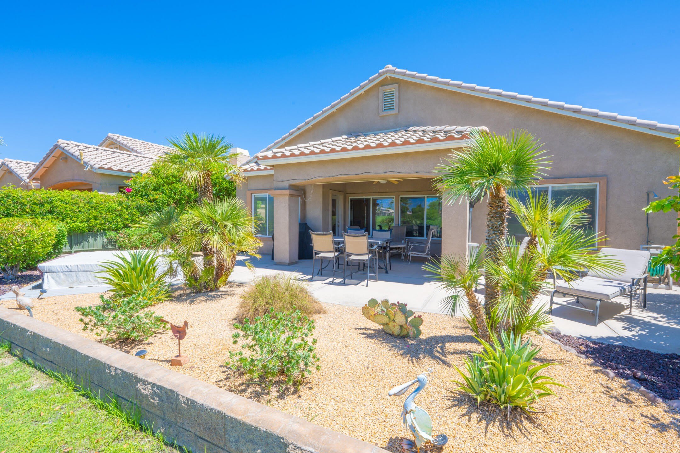 45233 Big Canyon Street – photo 3