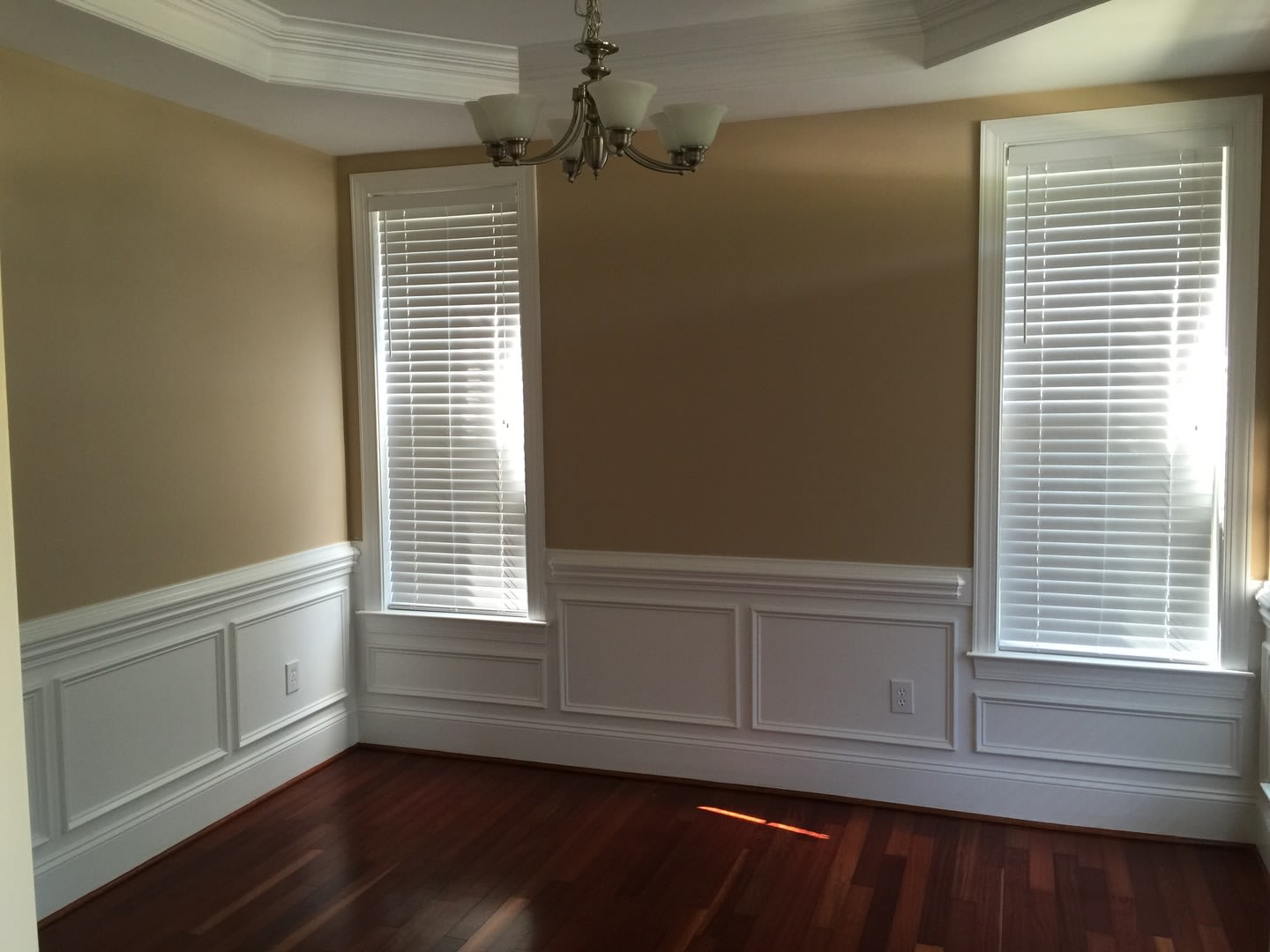 MOVE-IN READY! – photo 4