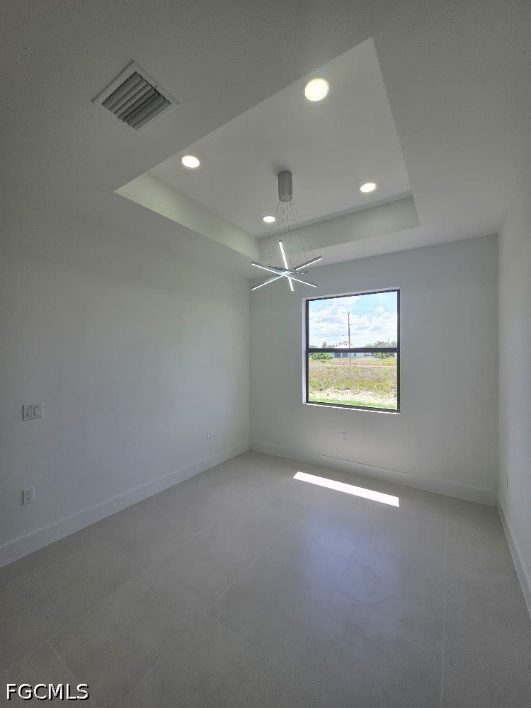 710 Godwid Avenue S – photo 4
