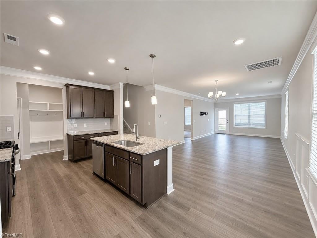 216 Stamm Drive – photo 2