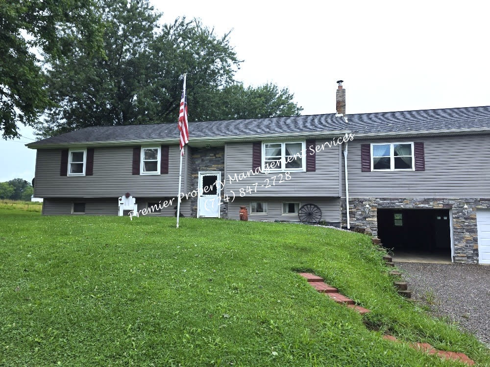 2153 Mount Jackson Road – photo 1