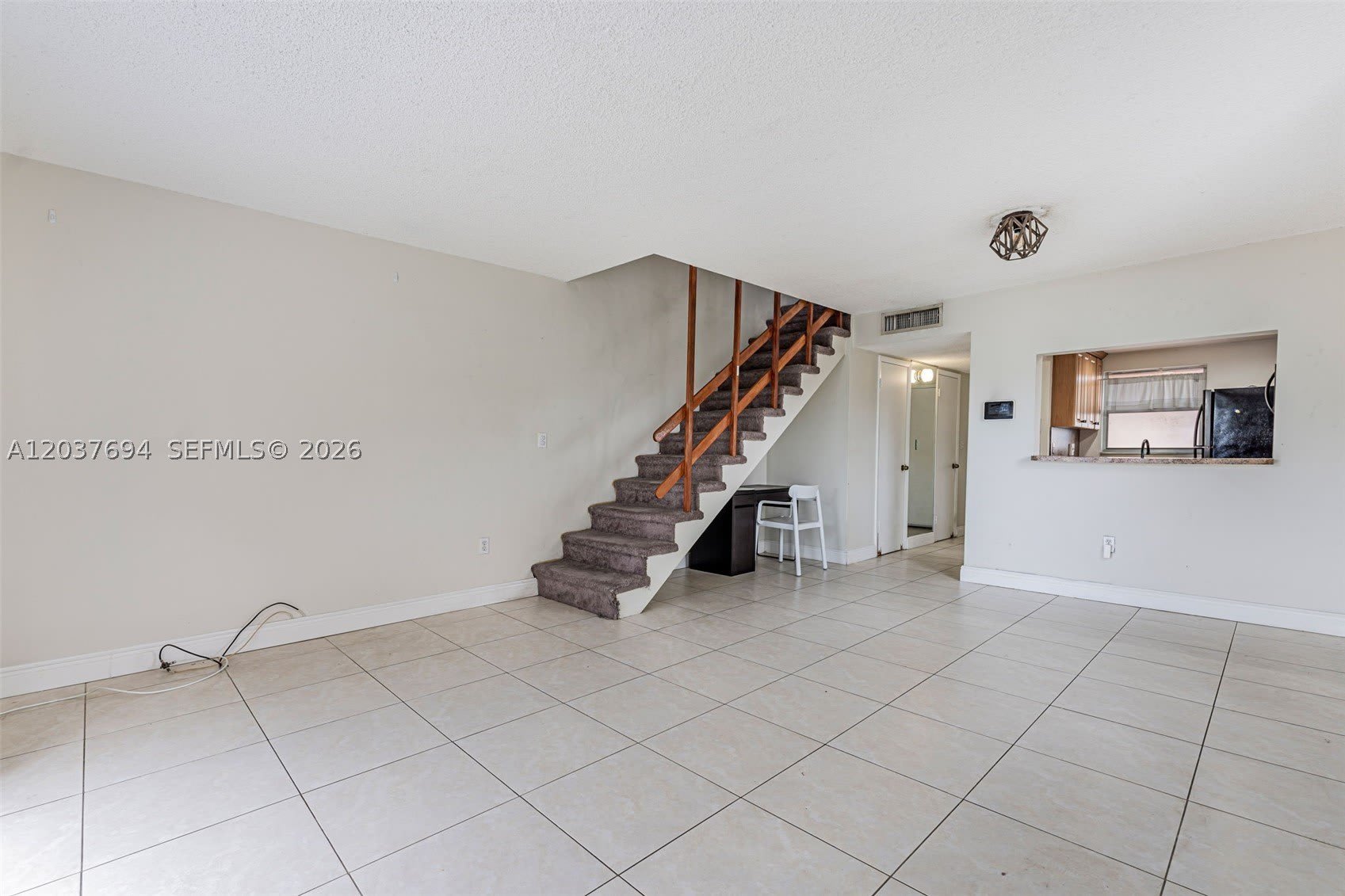 1100 W 35th St – photo 5