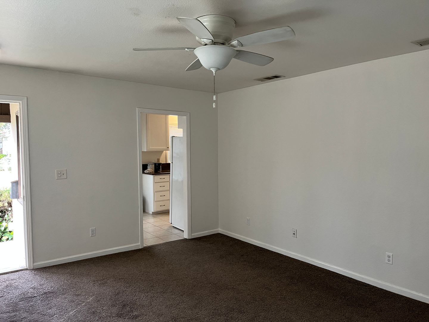 Cozy Duplex with Upgrades – photo 3
