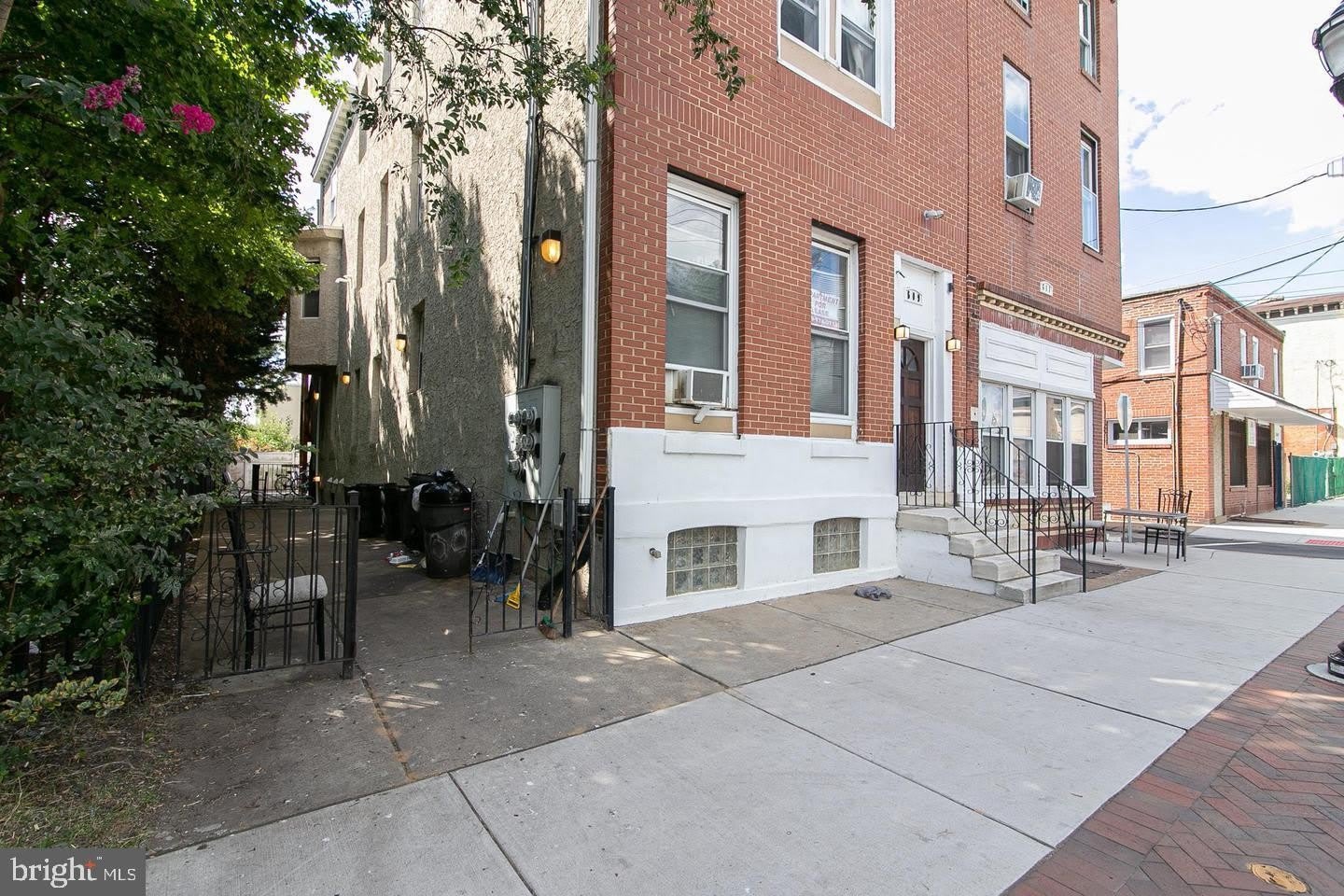 609 N 2Nd Street – photo 1