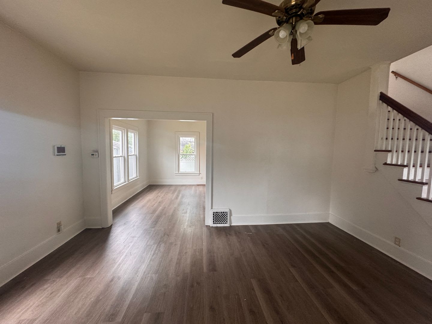 628 W Thomas St – photo 2
