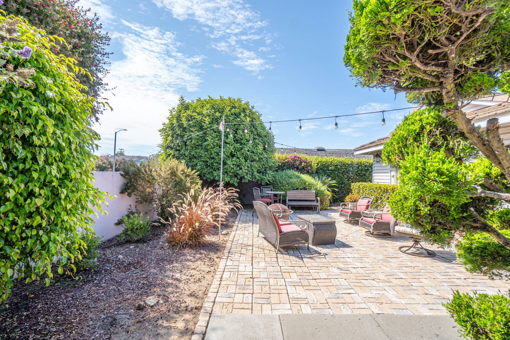 Four Bedroom Goleta Home Near the Beach! – photo 2