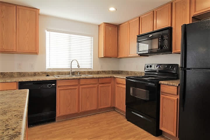 Spacious Condo – photo 3