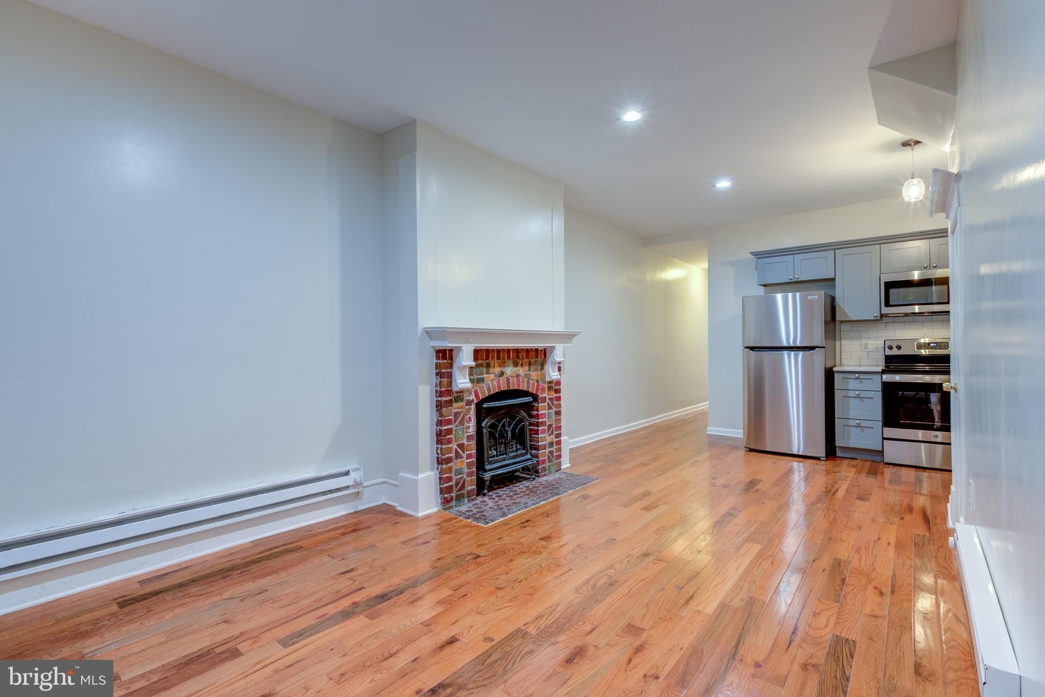 4924 CHESTNUT Street – photo 3