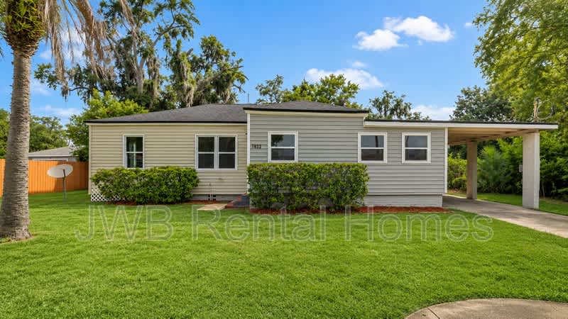 7823 Paul Jones Dr – photo 1