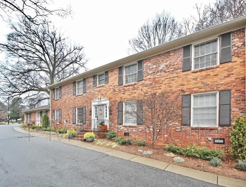 4317 Walker Rd – photo 2