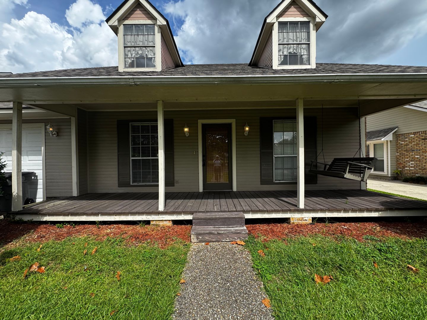 3BD/2BA House for Lease in Fairwood Estates! – photo 2