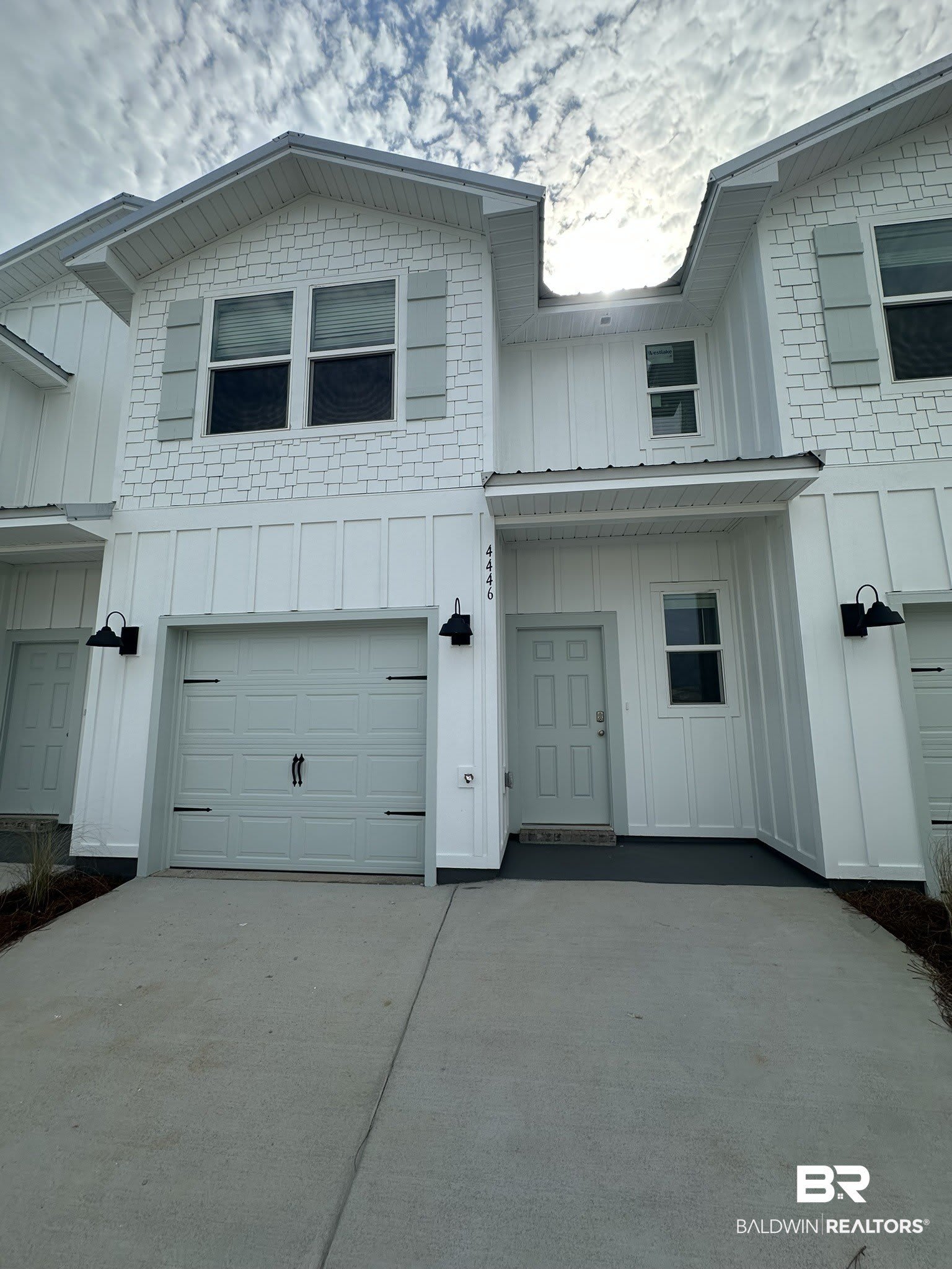 4446 Lost Bay Dr – photo 1