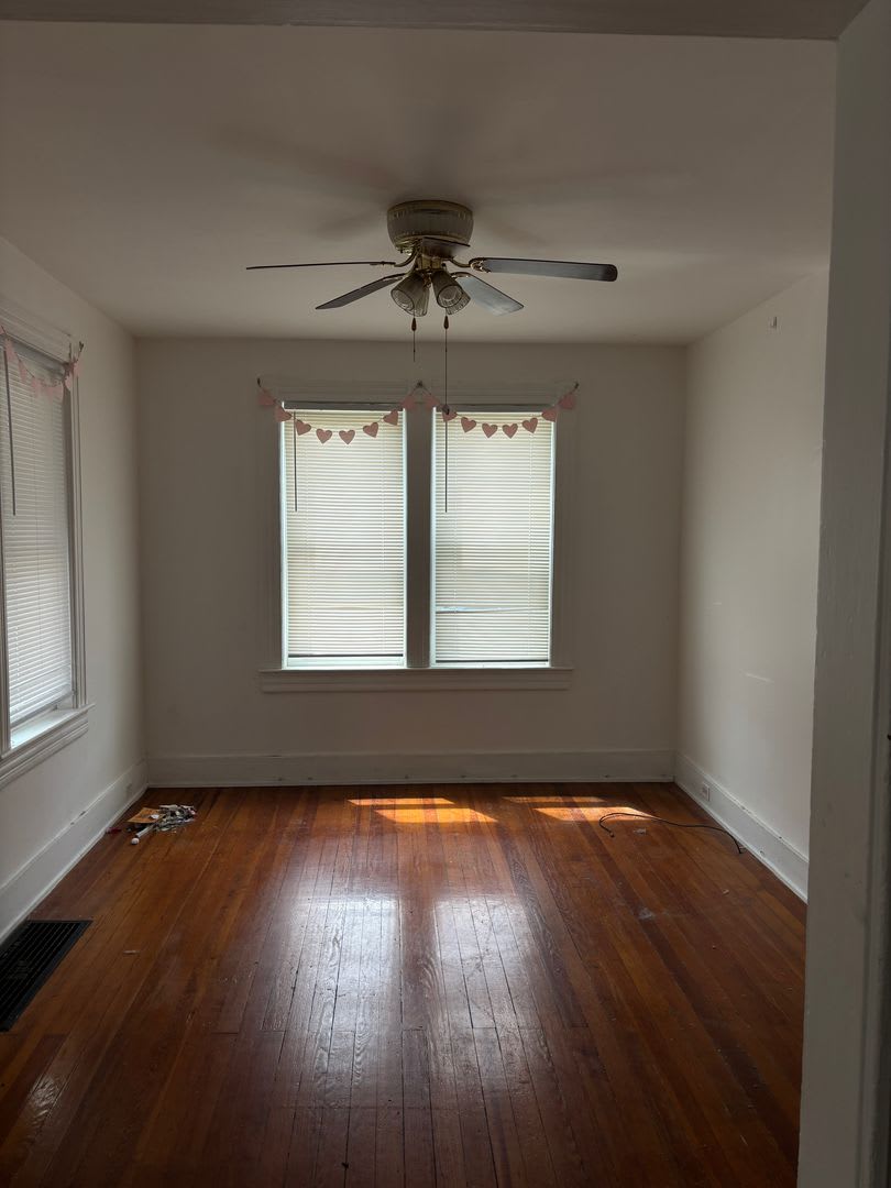 4 Bedroom 2 bath ready Immediately – photo 3