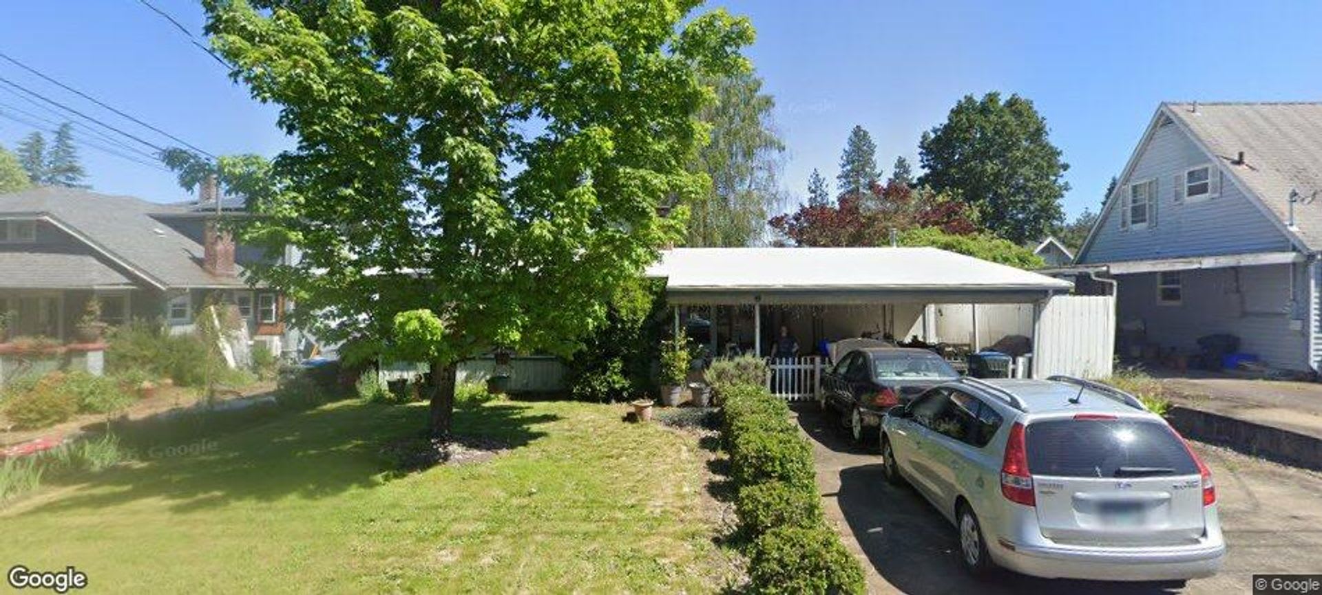 Amazing 3 Bed 2 Bath Home With Fireplace 353 W Madrone St Move In Special 300 Off First Months Rent – photo 1