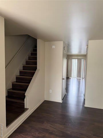 38129 Jamestown Drive – photo 4
