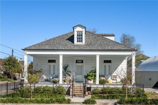 639 DESIRE Street – photo 2