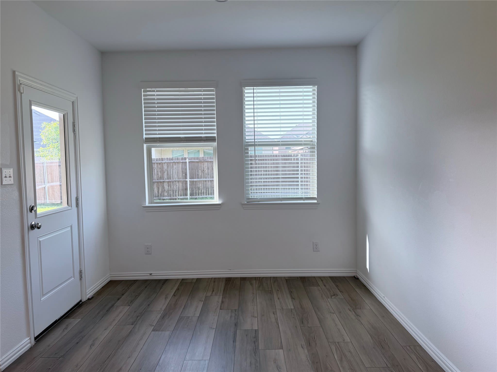 1200 Mahogany Lane – photo 5