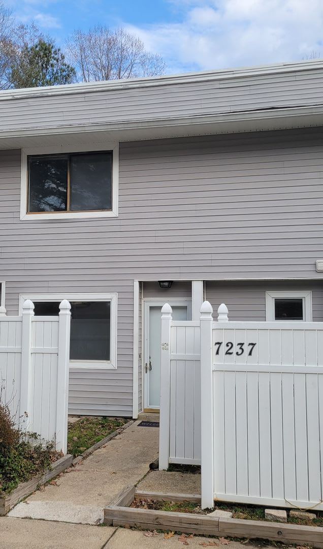 Townhome in Midtown Raleigh – photo 1