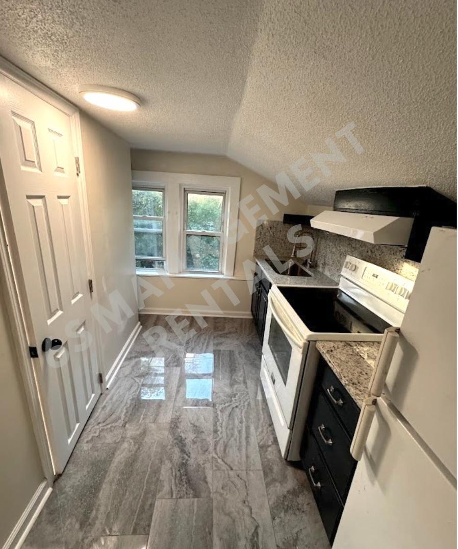 1100 Harrison Avenue – photo 4