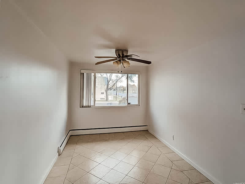 6020 Buffalo Ave., Apt #4 – photo 2