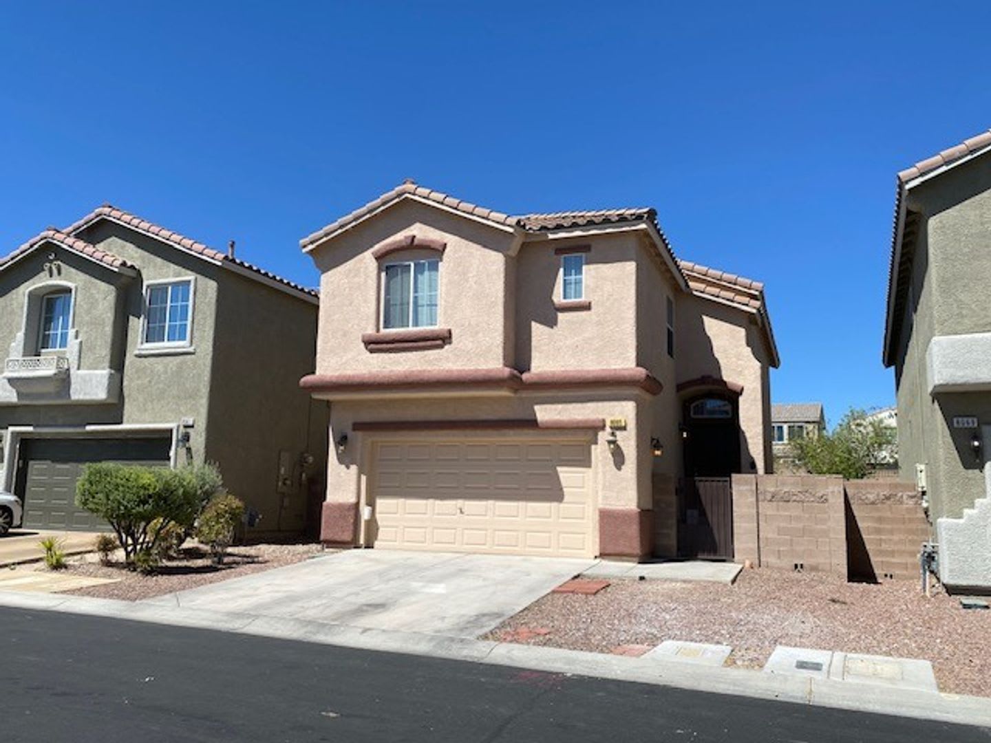 8065 Caspian Moon Drive, Las Vegas, NV 89166 – photo 2