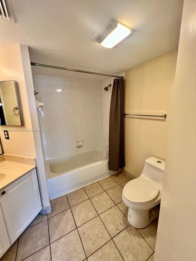400 Crestwood Ct N – photo 4