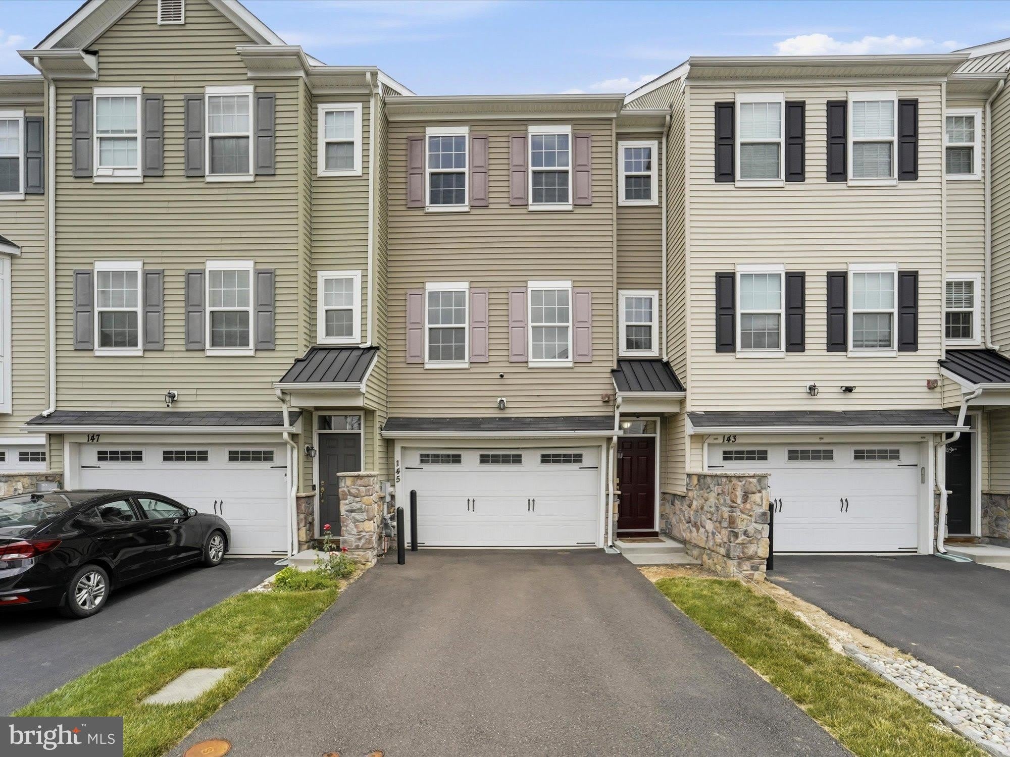 145 MERCER Court – photo 2