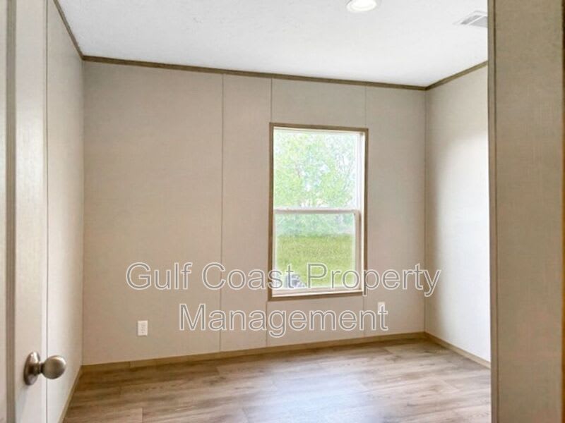 6293 Gewant Blvd – photo 3