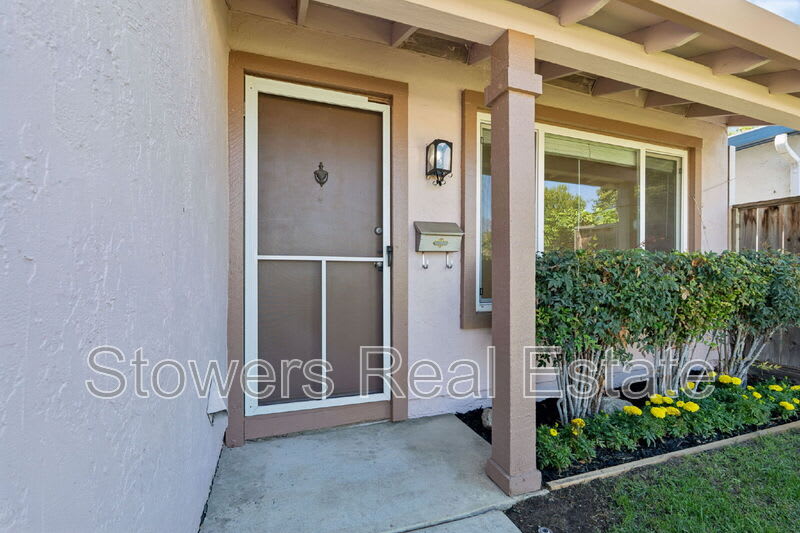 2535 Heatherlark Cir – photo 4