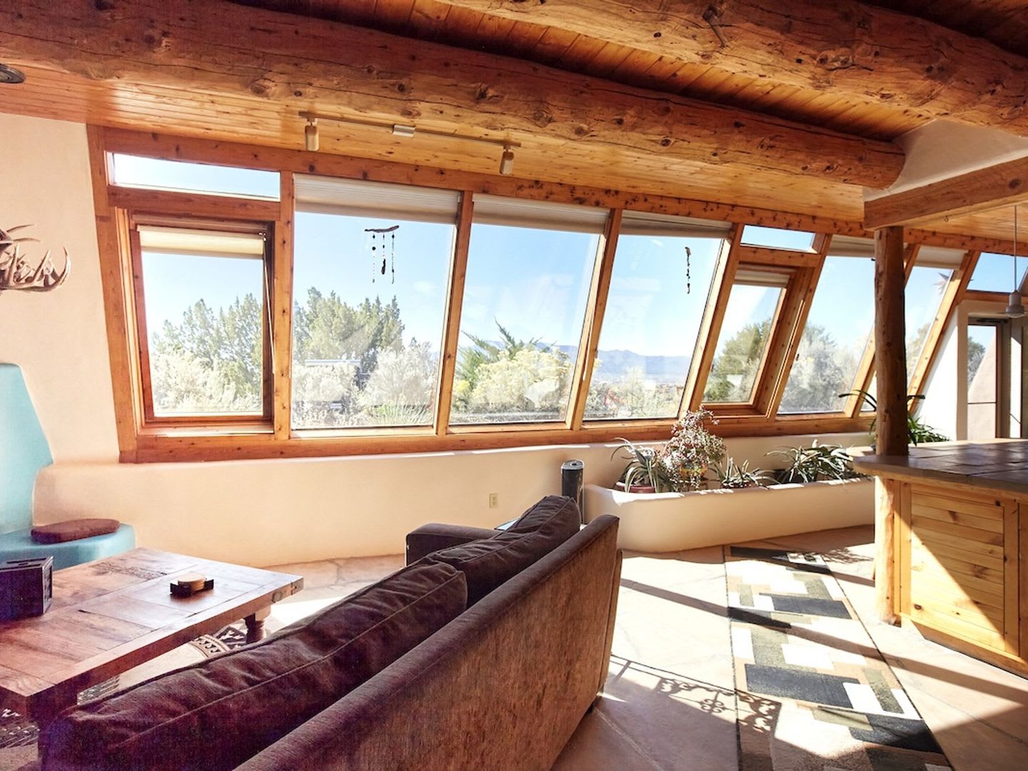 Panacea De Taos Architect Designed Earthship Retreat With Hot Tub Mountain Views Attached Garage – photo 4