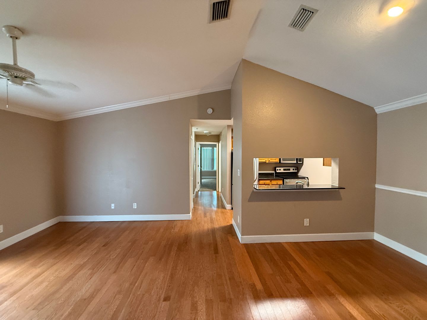 4053 Crockers Lake Blvd #2421 (Vintage Grand) – photo 5
