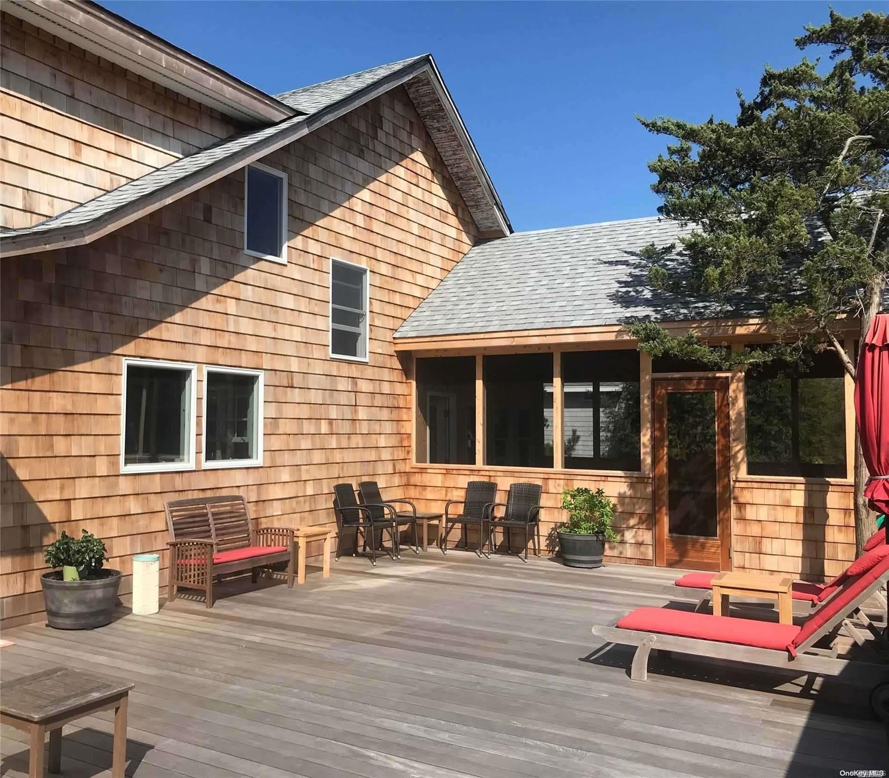 833 Evergreen Walk – photo 1