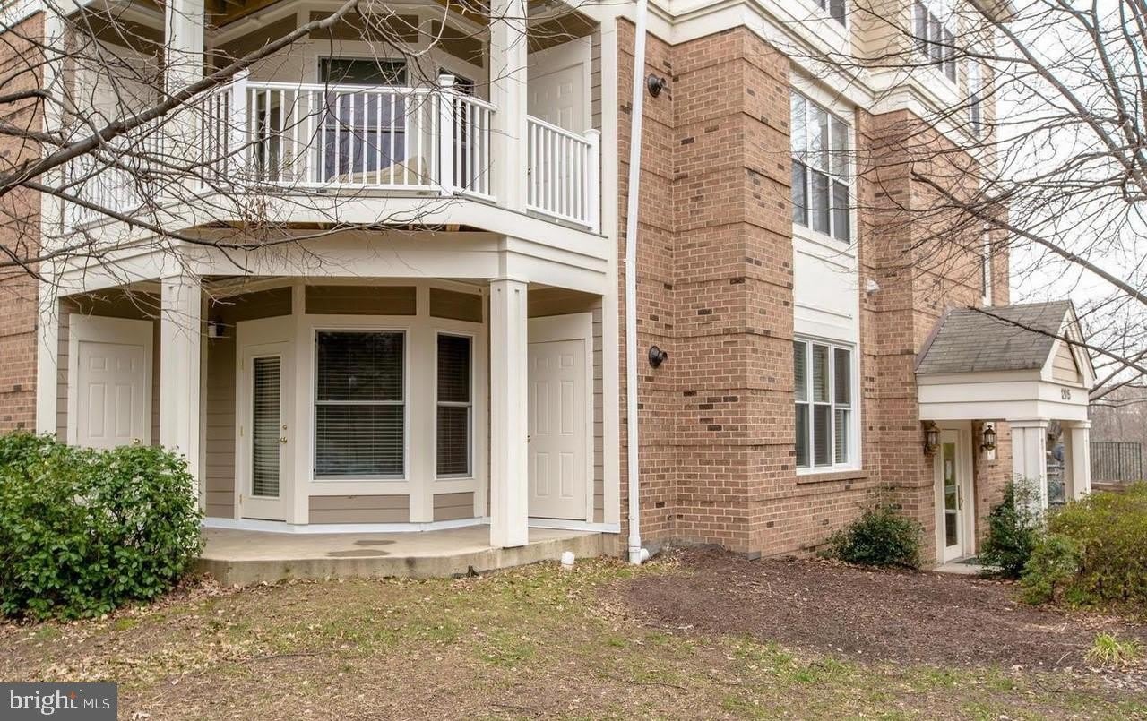 12915 ALTON Square – photo 3