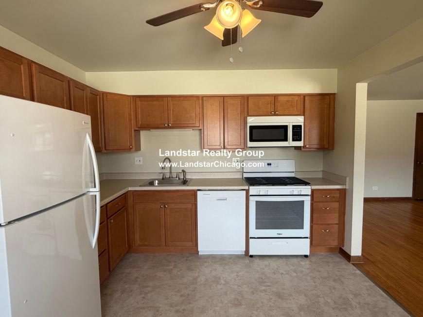 826 North Milwaukee Ave – photo 5