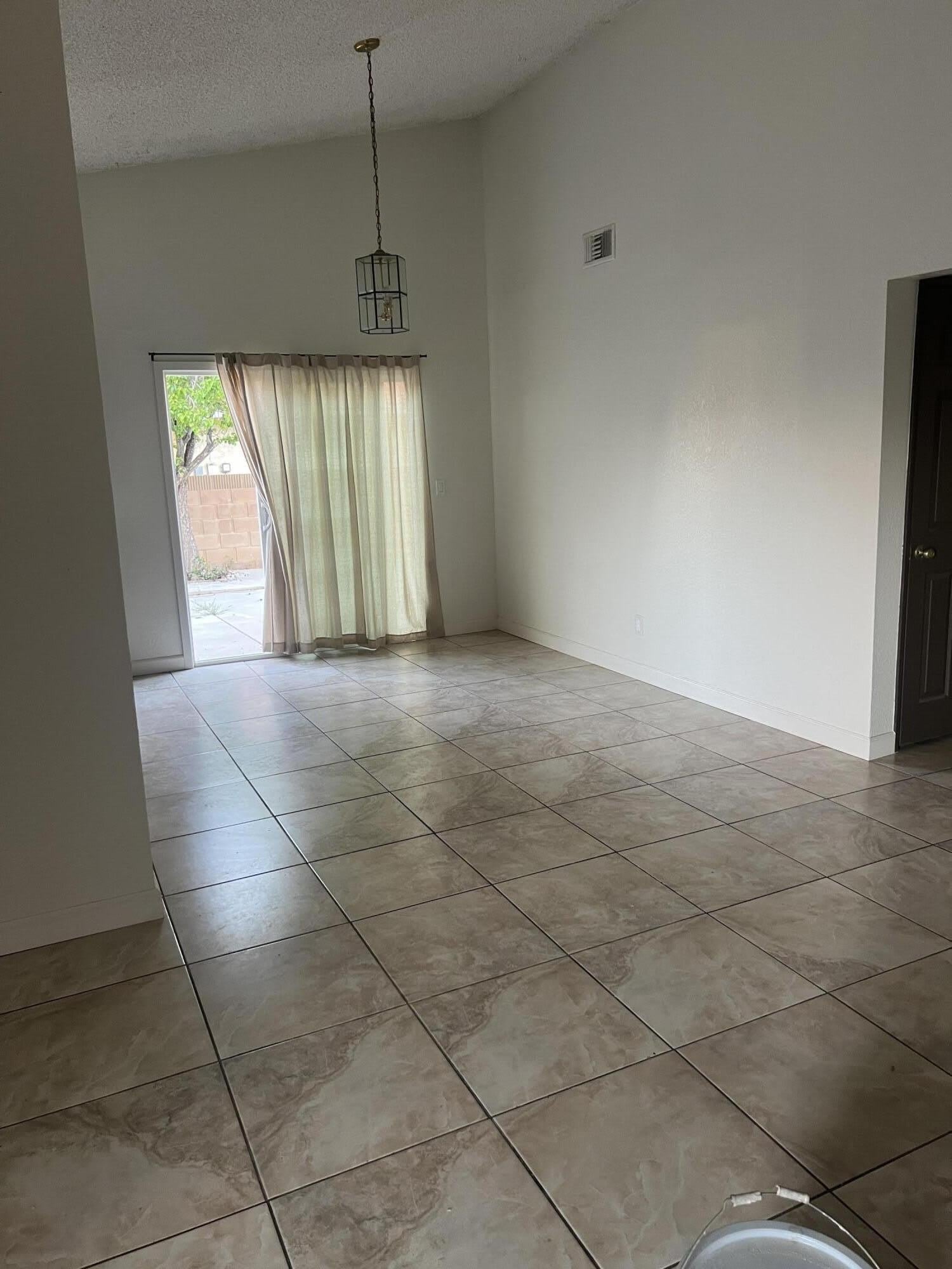 1508 E Avenue J2 – photo 5