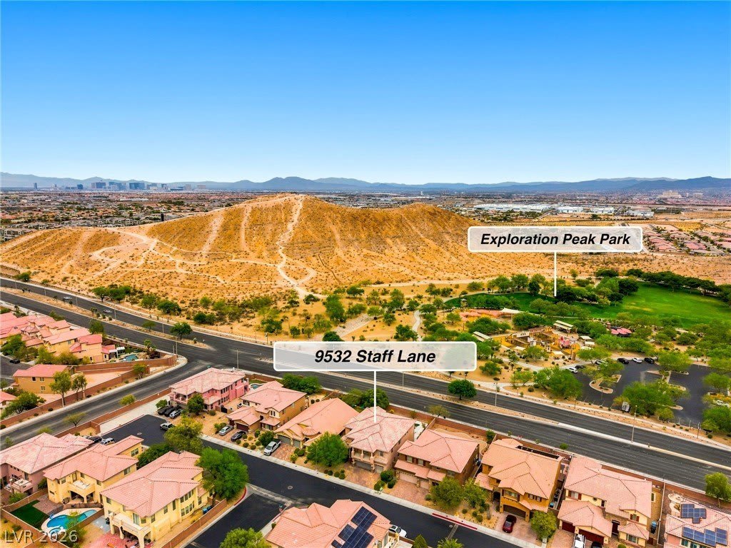 9532 Staff Lane – photo 3