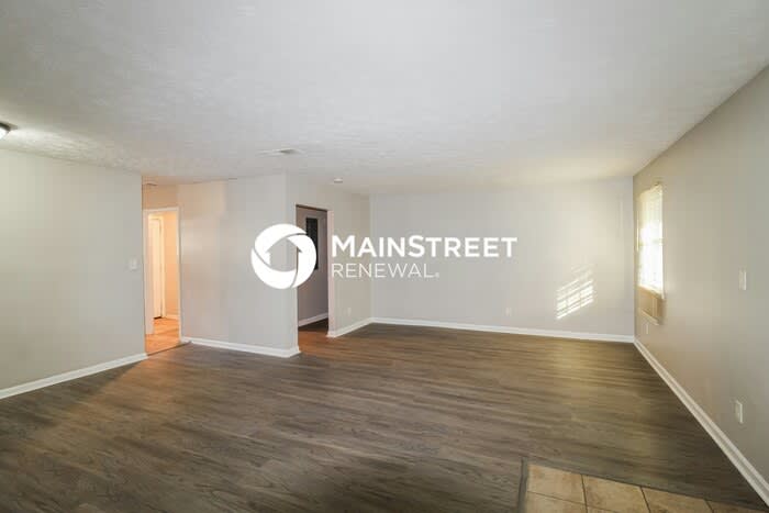 3548 Satellite Boulevard – photo 4