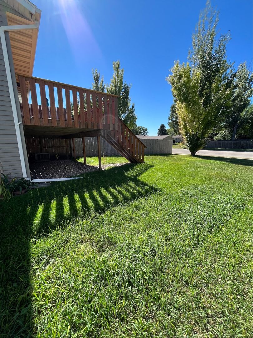 Heated Garage 3 Bed 2 Bath Twin Home – photo 2